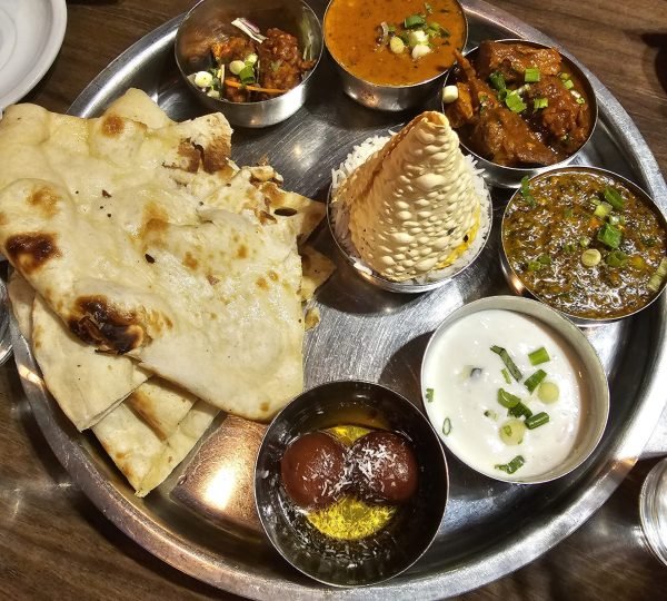 Everest-Restaurant-Bar.jpeg