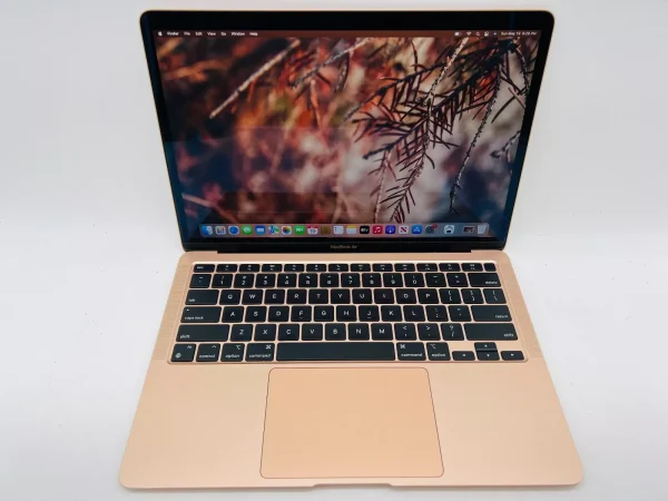 MacbookAir2.webp