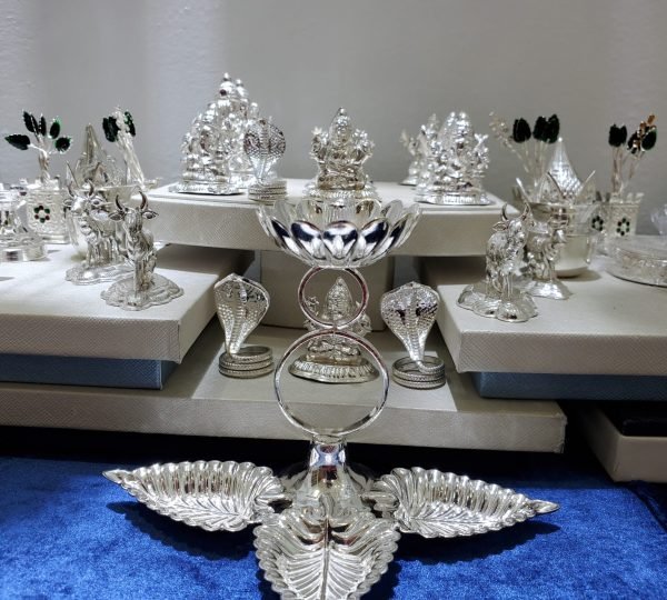 Ross-Jewelers-–-Fine-Indian-Jewelry5.jpeg